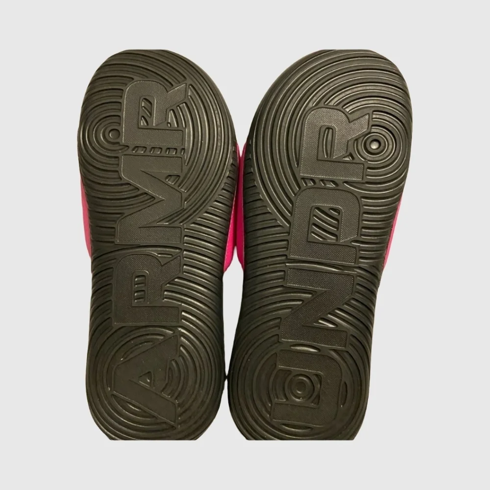 🔥Under Armour Girl Neon Pink and Black Slides Size 1🔥5$ If You Get Bundle🔥
